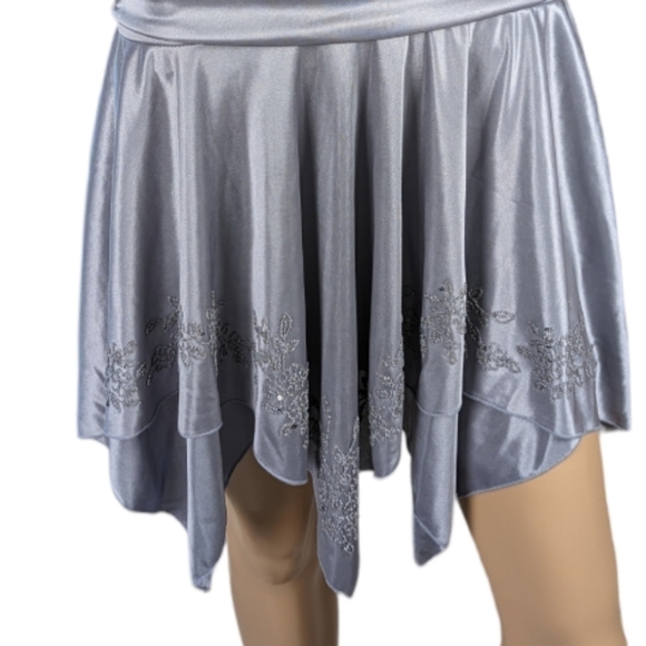 Love Tease Silver Sequin Beaded Halter Drop-Waist Cocktail Dress Size Medium - Picture 3 of 9